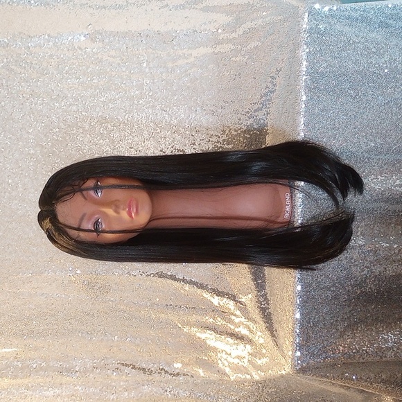 Long black straight ponytail styled fashion wig - Picture 1 of 7